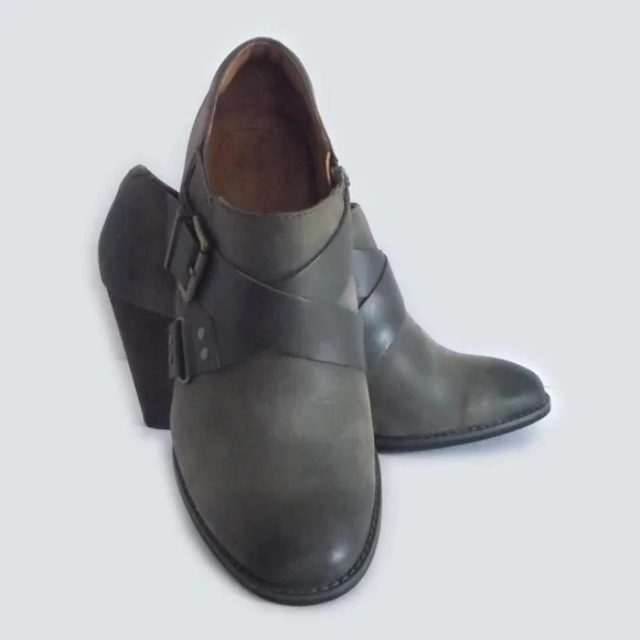 Clarks Indigo Grey Nubuck Leather Booties Size 10 - Picture 2 of 8